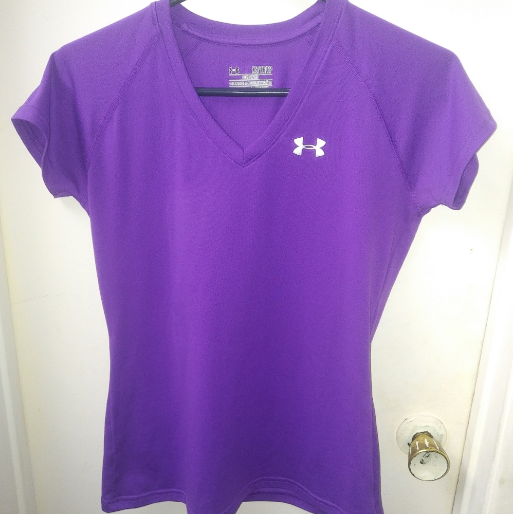 Under Armour Semi Fitted Purple T-shirt